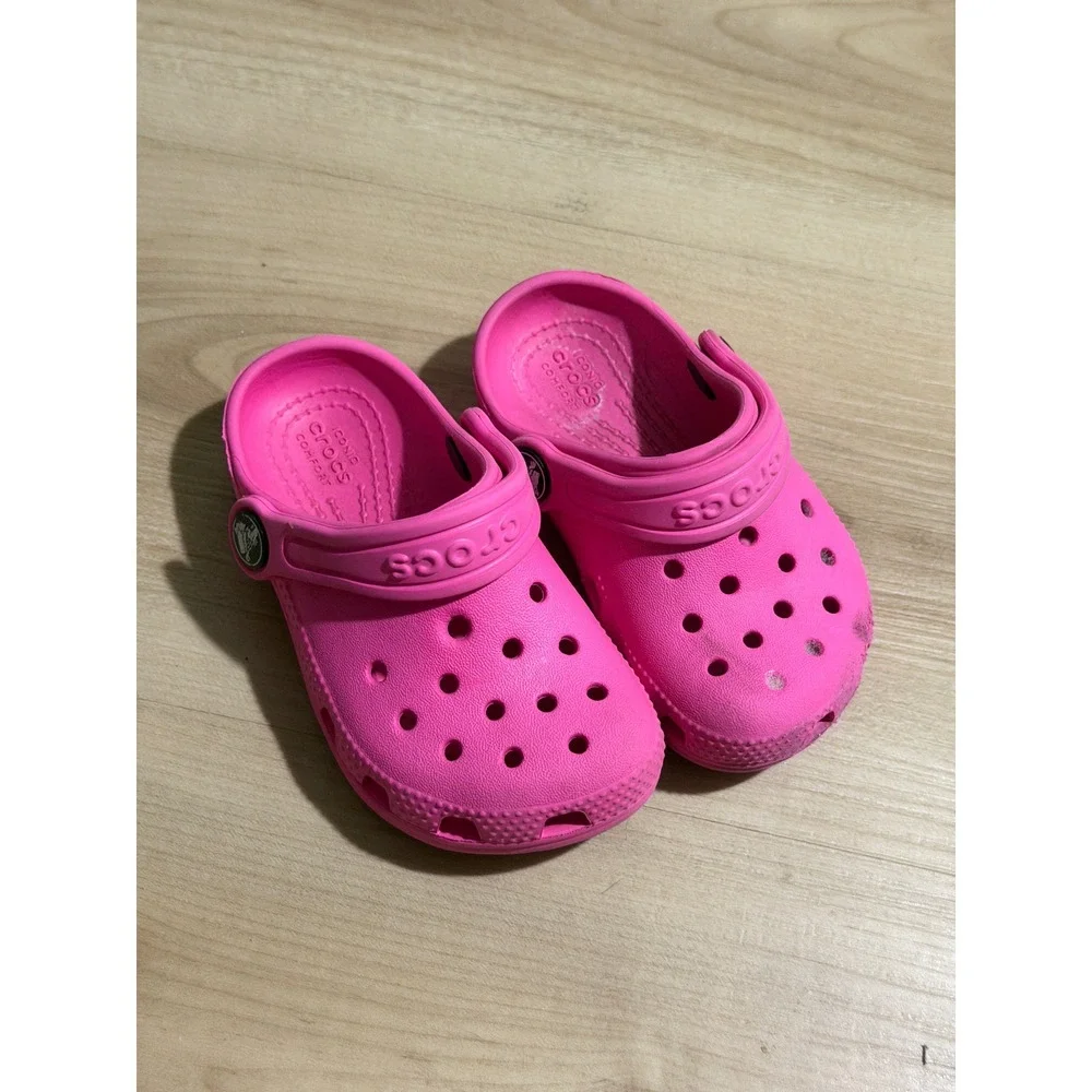 Crocs Classic Clog Pink 7 Toddler Girls Lightweight Breathable Slip On